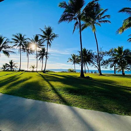 Sarina Beach Motel Grasstree Beach Exterior photo
