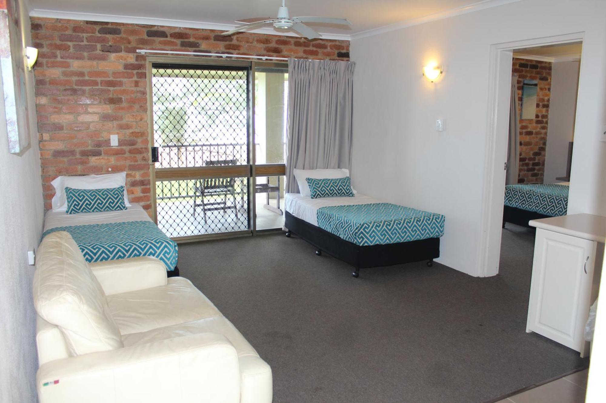 Sarina Beach Motel Grasstree Beach Room photo